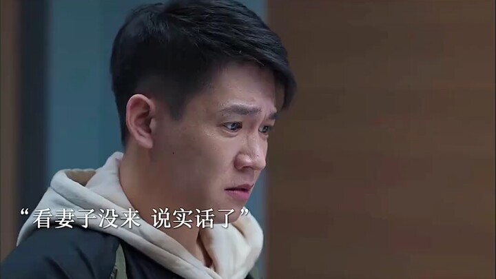 女子做梦梦游，竟然把项链给吞了