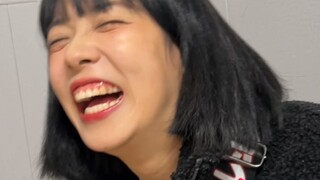 Tôi và anh trai nói năng cứng rắn của tôi