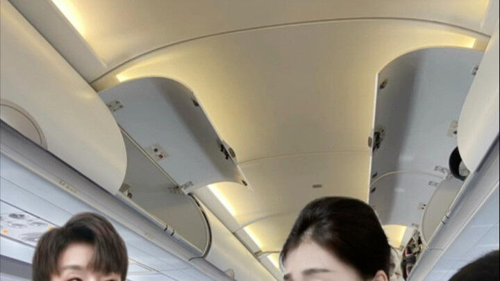 B类清舱只能说很倒霉了#空姐 #发姐航班小剧场 #大发说民航