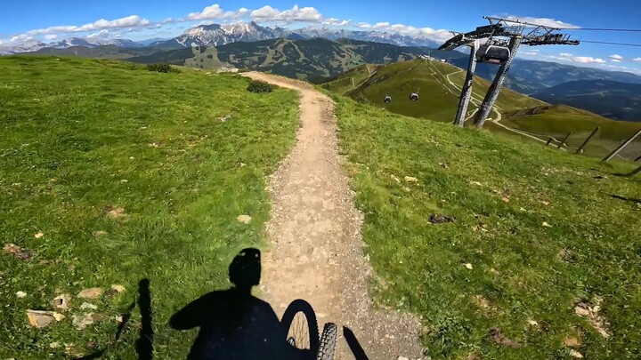 "Perlahan-lahan mulai merasa semuanya tidak lagi penting, tapi sepertinya tidak peduli pun juga agak