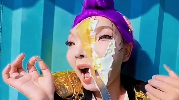 How did everyone get turned into cakes?