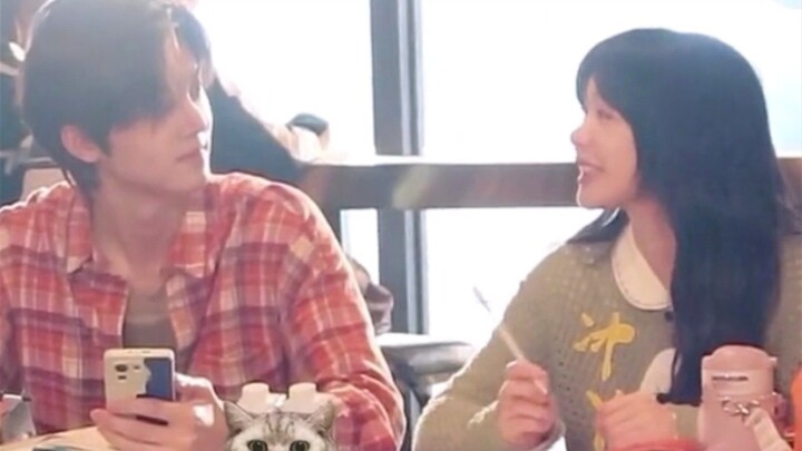 The show hasn't even aired yet and you're already obsessed with it? [Sweet girl x handsome guy] Whos