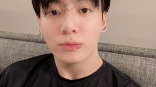 Jungkook on weverse