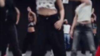 【JENNIE】科切拉练习室，不愧是天生爱豆