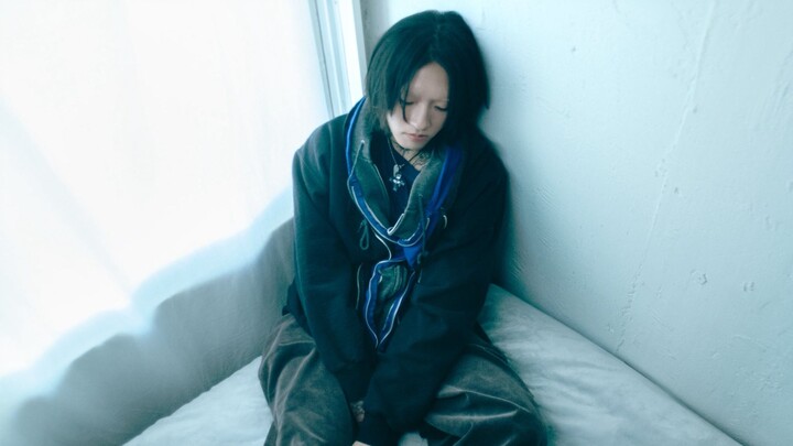 [Ayase (YOASOBI) / Chinese-Japanese Lyrics MV] Ayase’s new music video “Chaos”