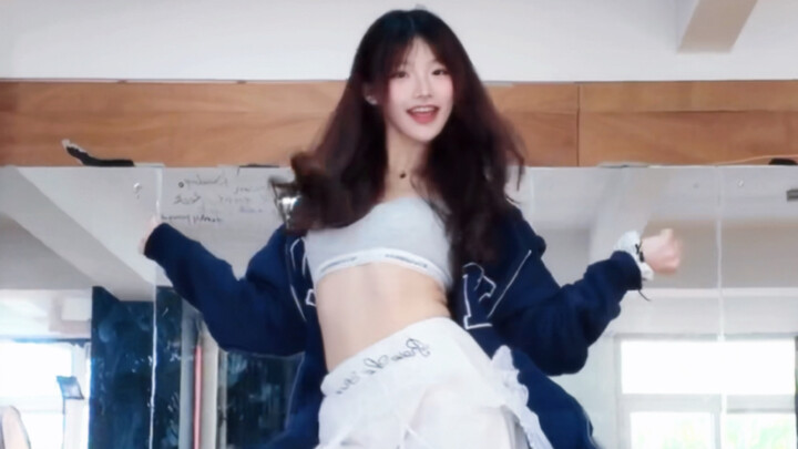 【Lips Hips Kiss】The whole world, please enjoy this beautiful dance!