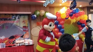 Jollibee Dance 2023