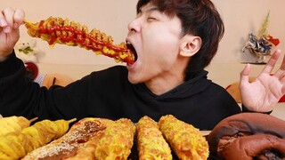 ขนมยอดฮิตบนอินเตอร์เน็ตที่คนสมัยก่อนต่อคิวซื้อกันยาวเหยียด คุณเคยกินอันไหนกันบ้าง?