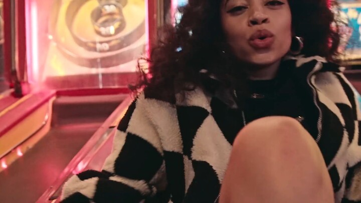 Ella Mai - Boo'd Up
