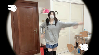 แฮปปี้ซินธิไซเซอร์ // เต้นรำบ้านครั้งที่สามแล้ว~_^