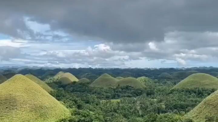 Chocolate Hills Bohol , Philippines #philippines #mustvisit #adventure #nature #hills #bohol