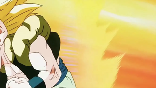 พิคโกโร่อึ้งกับโกเท็นคูส