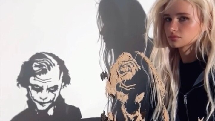 Hải Mã Quốc Tế Truyền Thông | Blogger DIY nước ngoài dùng thùng giấy bỏ đi dựng hình chiếu chú hề