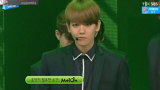 【EXO】"الخروج"، سواء كان الابتسام أم لا هو أكثر أهمية من كحل العين.