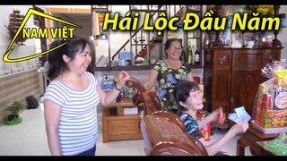 Mùng 3 tết nhà (Cô 6 - Cô Út về hái lộc) [Nam Việt 1938]