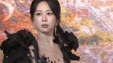 At the fan meeting of "Longing 2", Yang Zi appeared in high-end fashion, but it was her own fault to