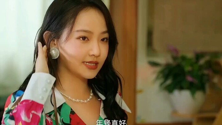 Mỗi ngày đều là phiên bản giới hạn của chính mình, tuổi trẻ thật tuyệt.