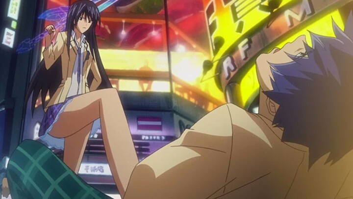 Kicking people is fun, keep kicking people, keep kicking, those female characters with excellent leg