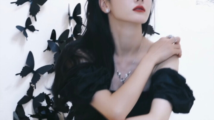 Dilireba thousands of butterflies fluttering their wings