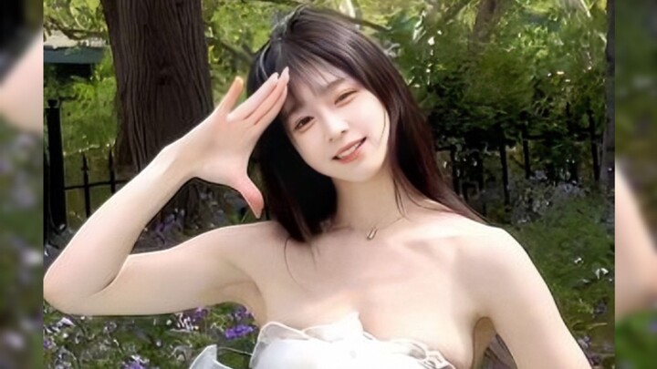 Guys must all like this type, right?