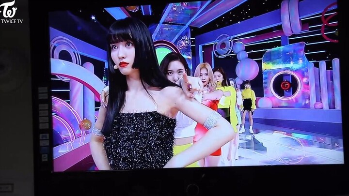 【Sarcastic Dog Sub Indo】【TWICE TV】MINGGU KEMBALI 'FANCY' #1