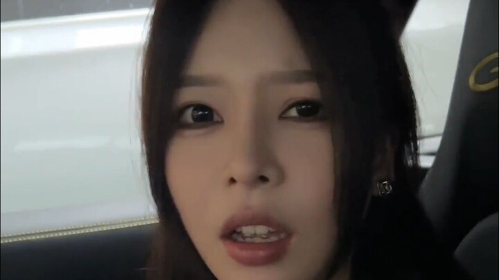 Today I borrowed the boss’s car—and she actually called me her husband?!