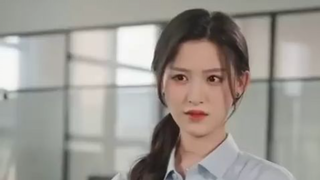 Ditolak kekasih 7 tahun, ia pulang. Si mantan menyesal tahu gadis desa itu putri