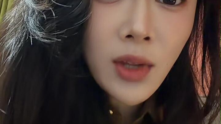 Kalau nggak ada rokok, nikmati aja dulu asap rokok bekas!