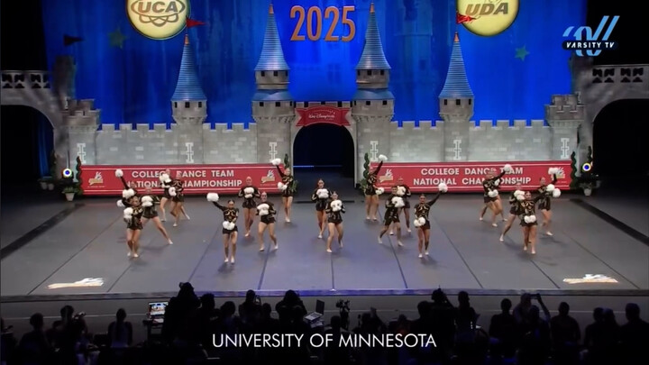 The Minnesota pom-pom cheerleading routine for the 2025 season is always a surprise (HD version)