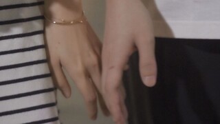 《双向暗恋》32（女生视角）：为了牵TA的手，你都想过一些怎样的奇葩理由？