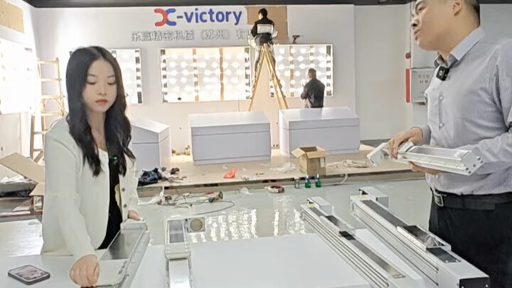 Một nhà sản xuất ở Tô Châu chuyên sản xuất mô-đun lắp âm và mô-đun đế nhôm đã đặt trụ sở tại phòng t