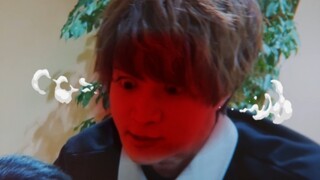 Jika yang palsu menggunakan Bandai Bitter Gab Belt