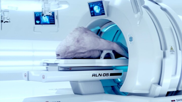 【Film Kekurangan Dana】Umat manusia berbondong-bondong bermutasi menjadi monster menyeramkan. Seorang