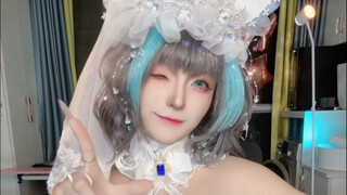 Mo-chan's birthday special today!