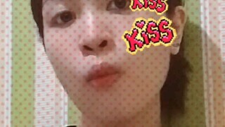 kiss kiss