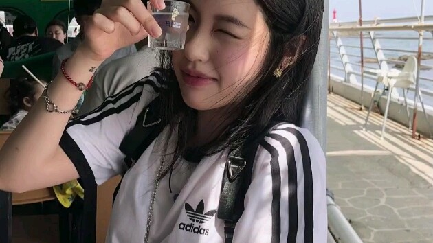 Aesthetic Accumulation / Outfit & Photo Inspiration