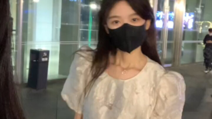 "يا إلهي، هذه الأخت جيدة جدًا في النمو!"