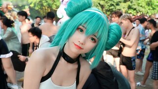 Chimelong Water Nocturne ~ Wow là coser áo tắm