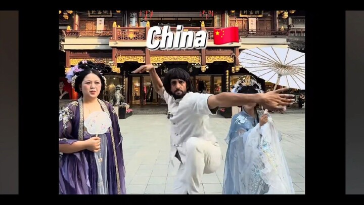 Kung Fu In The Streets Of CHINA