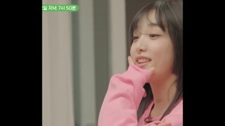 YENA dances "Very Nice" again on variety show