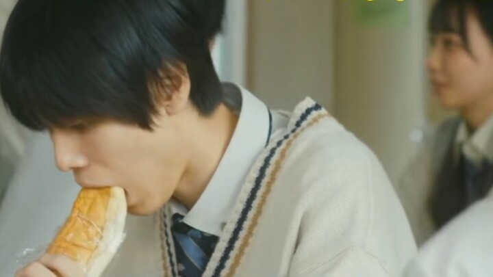 [Beautiful him] Ou Hirao bites bread