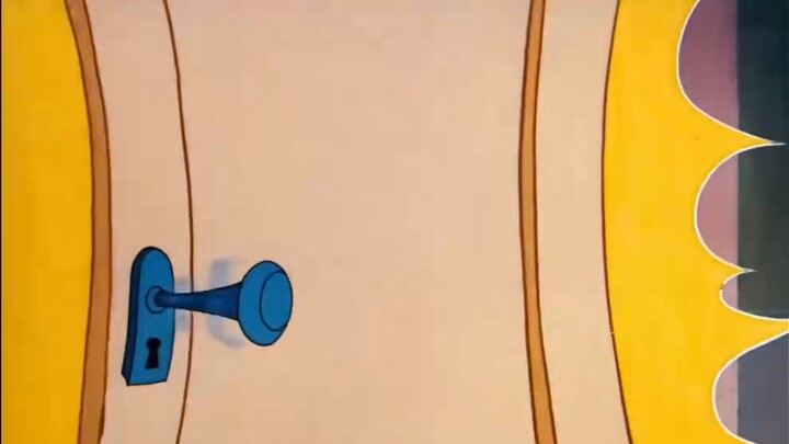 Lagu yang paling banyak diputar di seluruh jaringan adalah Oh Oh Oh Oh Oh Oh Oh