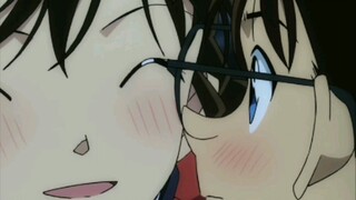 Tell Conan what your relationship is with me, Shinichi?