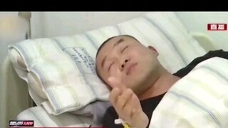 Sacrificing oneself to save brother