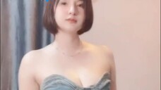 cocomelon hot dance
