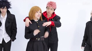 [Jujutsu Kaisen] Cosplay Of The Main Characters