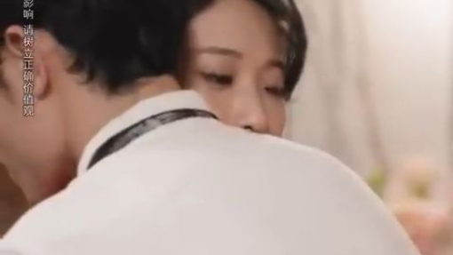 Reborn ke Era 80-an, Setelah Menikah dengan Komandan Ganteng Aku Hidup Super Bahagia