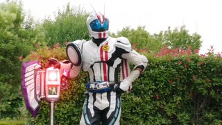 你们管这叫假面骑士？——难波兔~