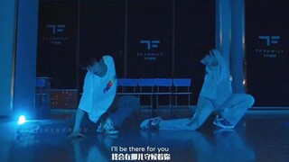 Late-night dance! Who knows! Su Xinhao and Zhu Zhixin danced to "There for You" by Zhaye (Zhang Ye)!