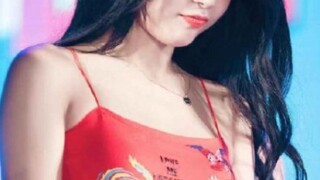 Tôi đã phỏng vấn 50 lần trước khi trở thành thực tập sinh. Tôi nghĩ SM có yêu cầu cao về ngoại hình 